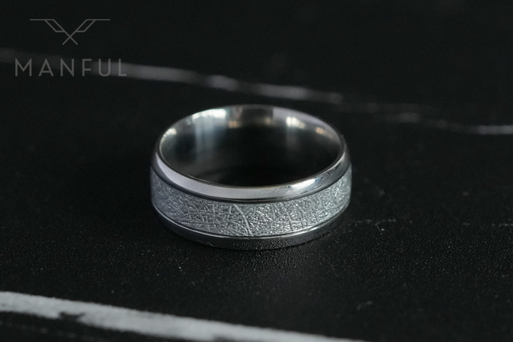 Frost Ring (Silver) - Manful