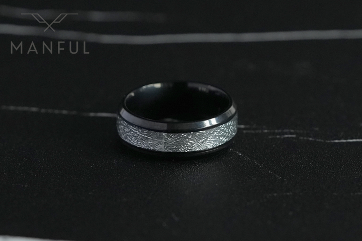 Frost Ring (Black) - Manful