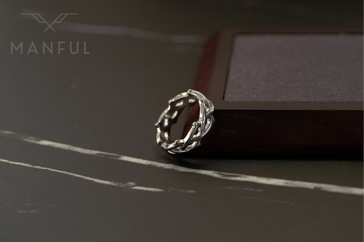 Thorn Ring (Silver)