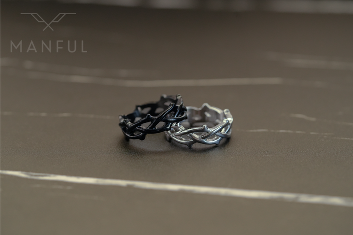 Thorn Ring (Black)