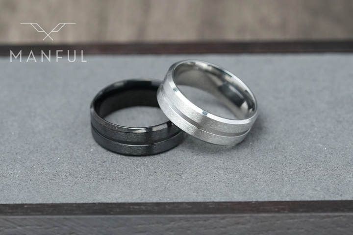 Black Onyx Band, paired beside a silver band on a grey display box for a colour comparison