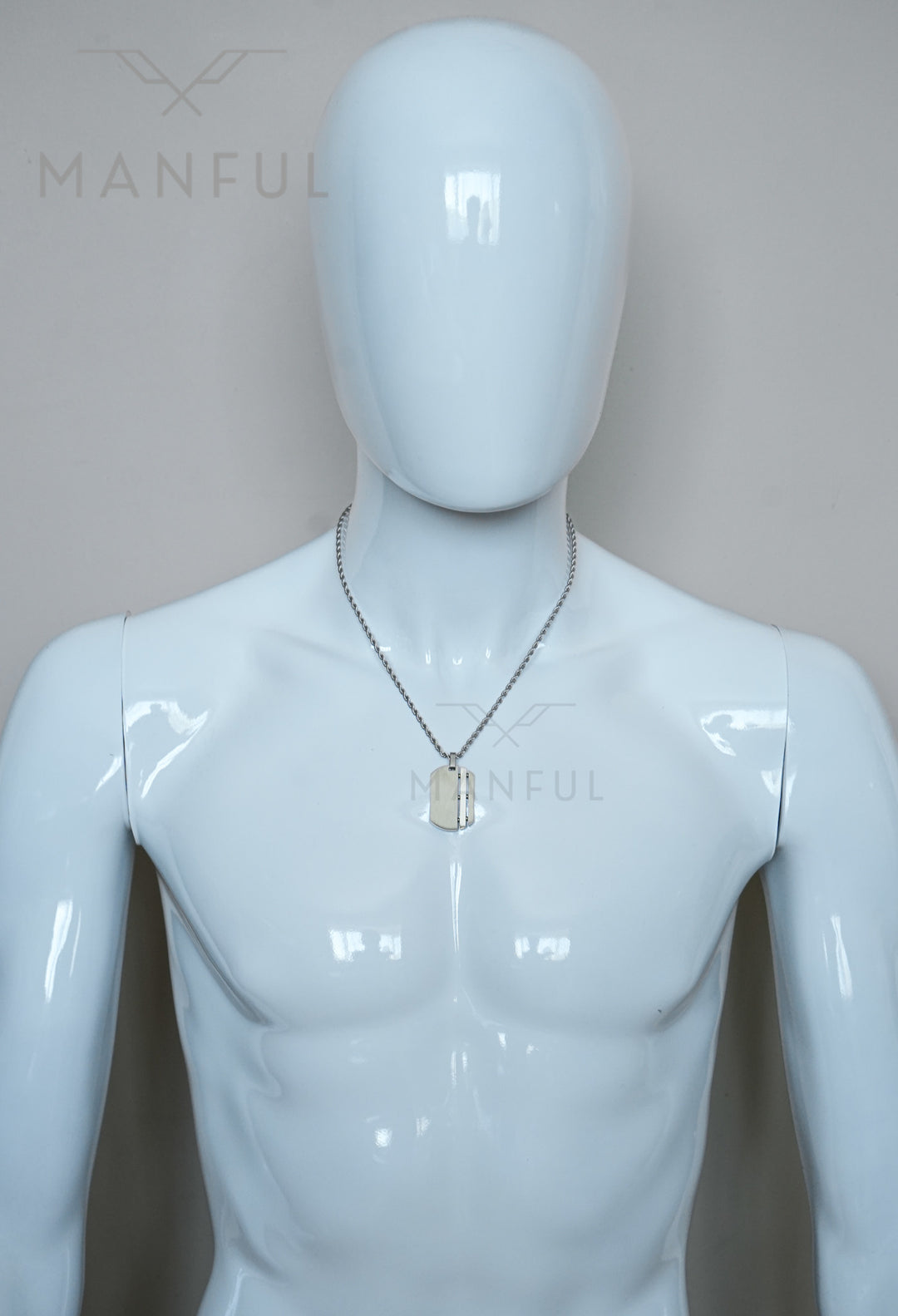 Dog Tag Chain Silver, worn around a mannequin's bare neck and chest