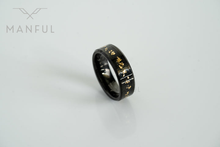 Gold Leaf Inlay Band Black, isolated on a white background at a low angle