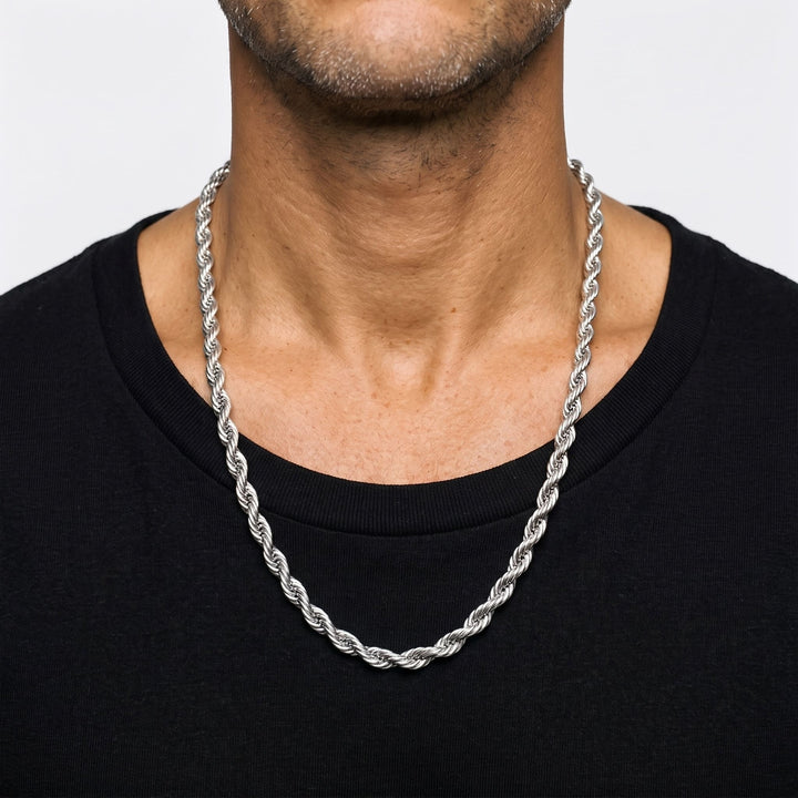 Rope Chain 7mm Silver worn with a black tee