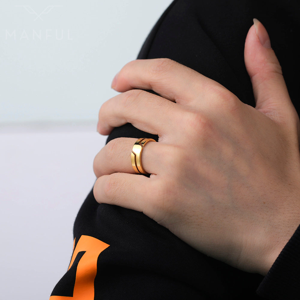 Line Cut Ring (Gold) - ManfulCo